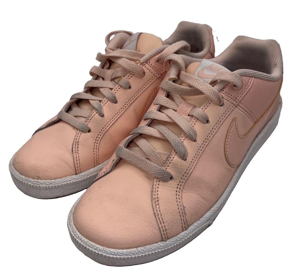 Size 7.5 - Women’s Nike Court Royale Washed Coral - 749867-604